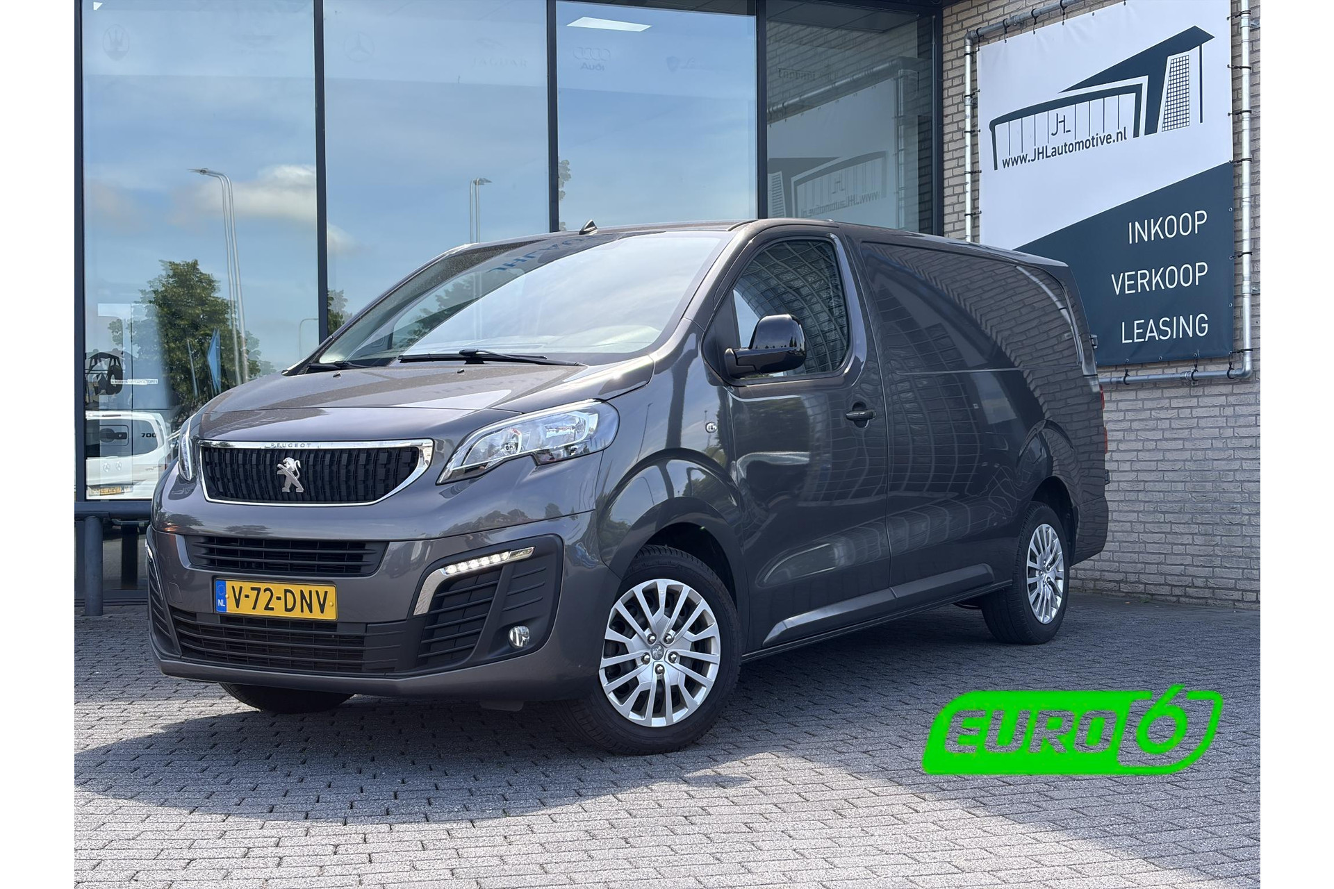 Peugeot Expert 2.0 L3*AUTOM.*NAV*3PERS*CRUISE*HAAK*A/C*2500KGTR.*